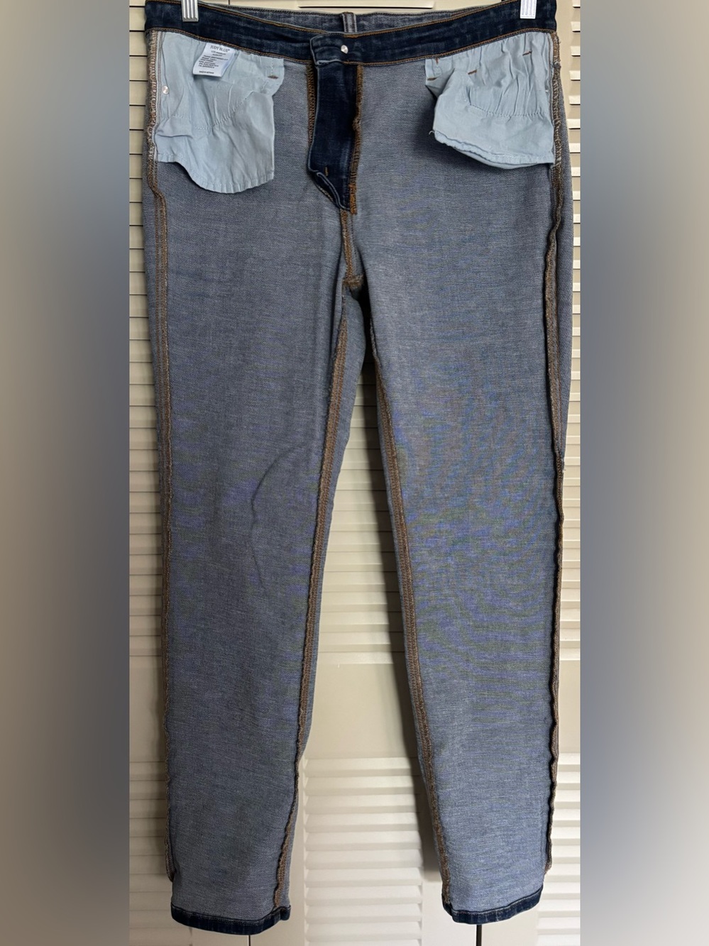 Judy Blue Mid Rise Classic Slim Fit Jeans Medium Wash 13/31 Excellent - Picture 7 of 14